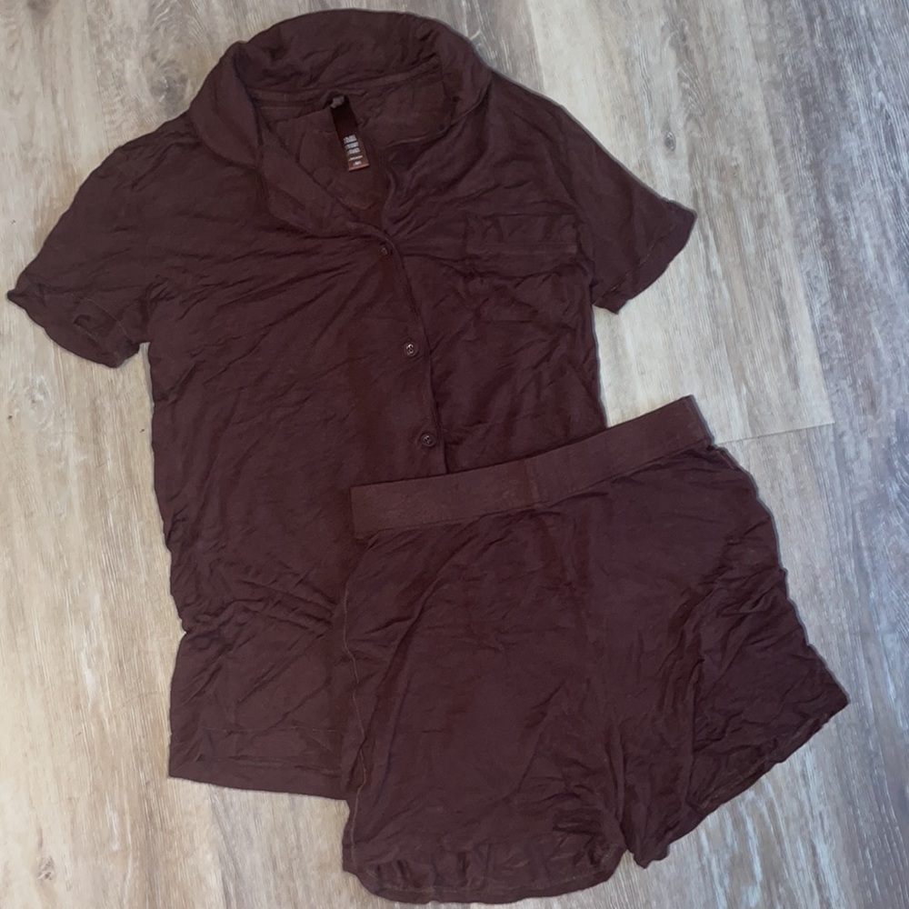 Skims sleep short sleeve set